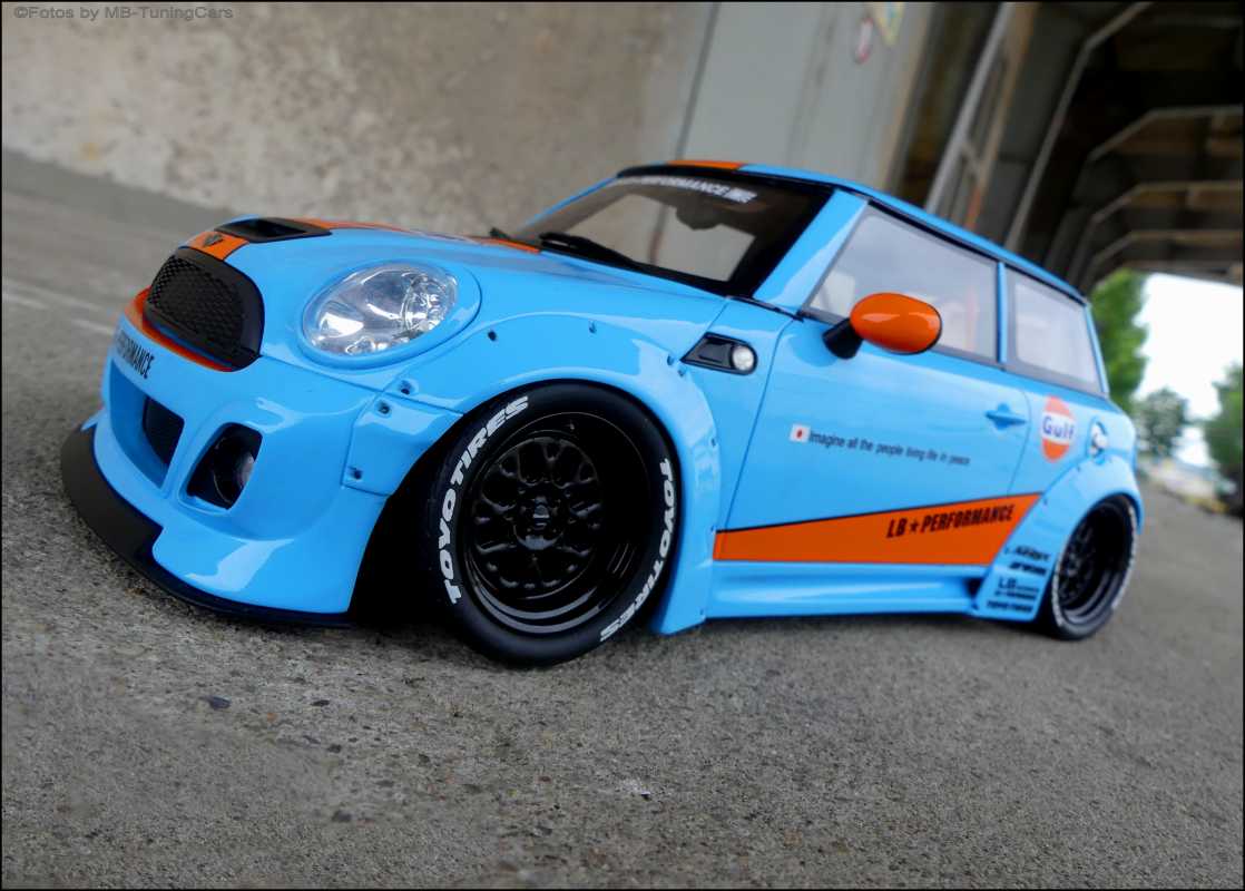 1:18 Mini Cooper LB Performance Liberty Walk GULF DESIGN - RAR LBWK -